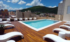 Hotel Alvarado Suites